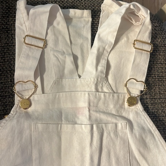 Stony clover /Target collaboration white linen overalls.   X small NWT - Picture 3 of 5